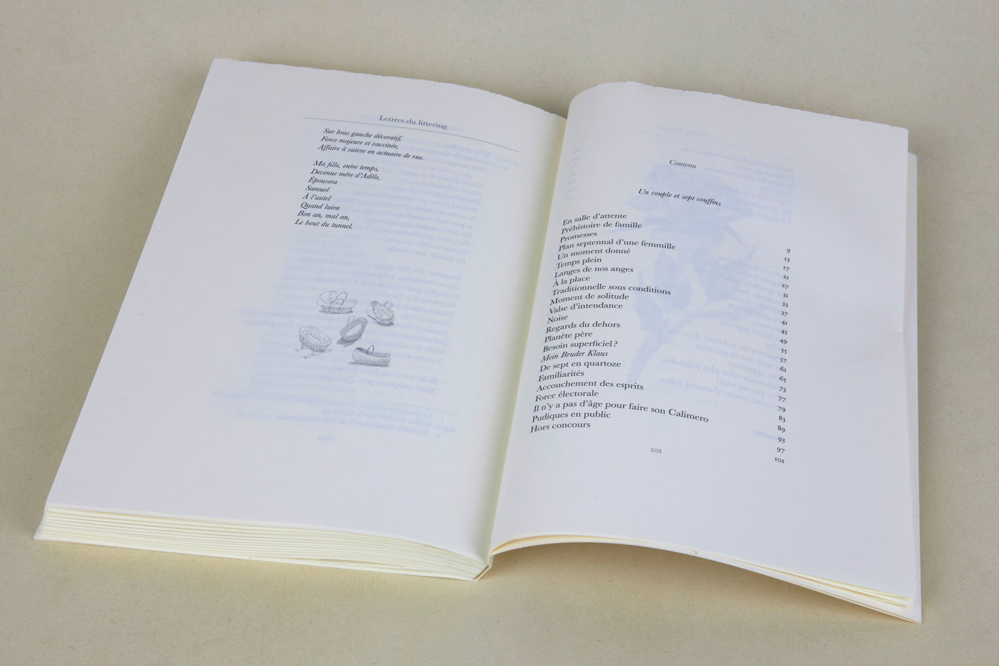 Un couple et sept couffins